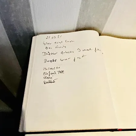 Gaestehaus Ehringhausen 63 Apartament Remscheid