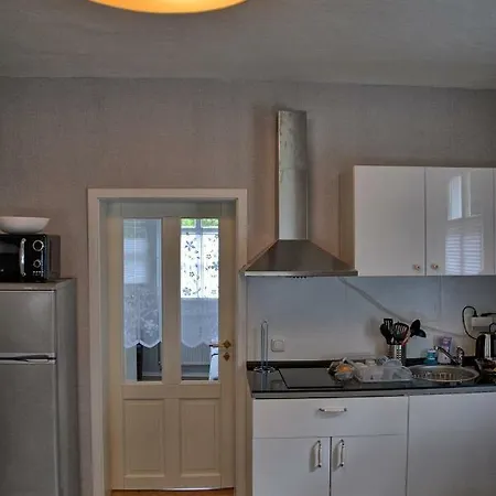 Gaestehaus Ehringhausen 63