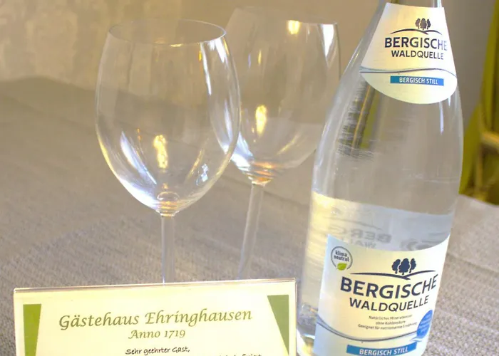 Gaestehaus Ehringhausen 63 *